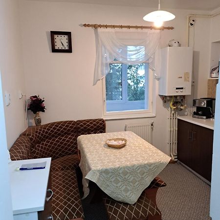 Deny Apartman Sfântu-Gheorghe Exteriör bild