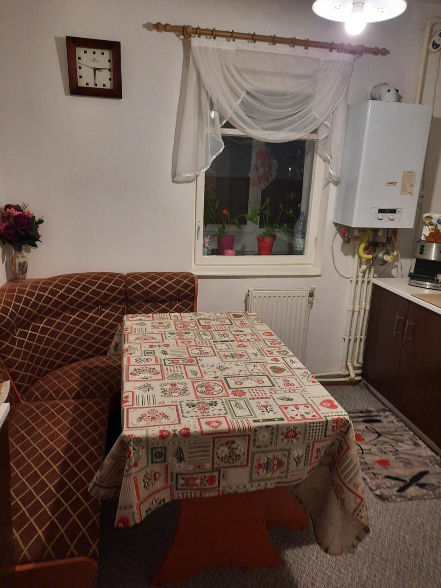 Deny Apartman Sfântu-Gheorghe Exteriör bild